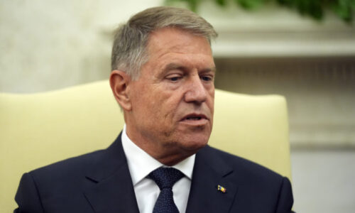 Nový šéf najväčšej vojenskej aliancie na svete je známy, rumunský prezident Iohannis stiahol svoju kandidatúru