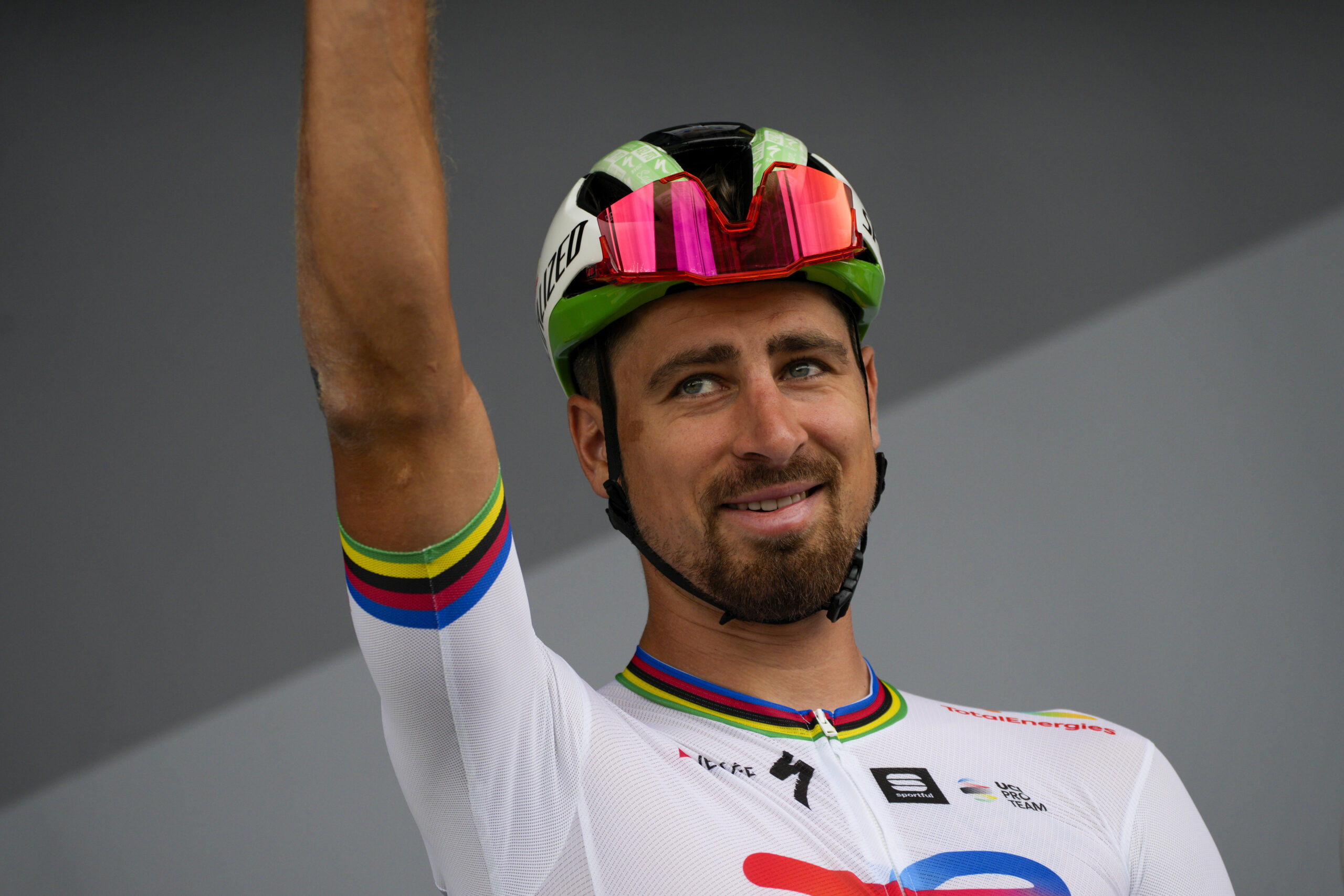 Hviezdami pretekov Okolo Slovenska budú Peter Sagan a Julian Alaphilippe, v pelotóne uvidíme päť dúhových dresov