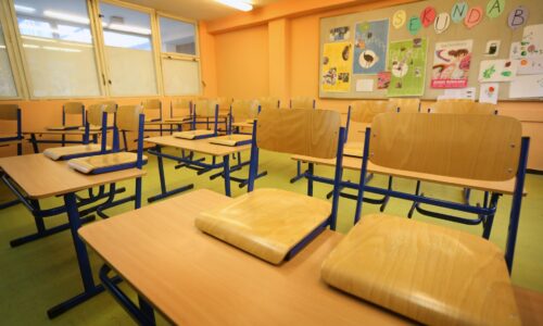 Začne sa budúci rok bez učiteľov? Bratislavský kraj má problém, školám chýba takmer tisíc ľudí