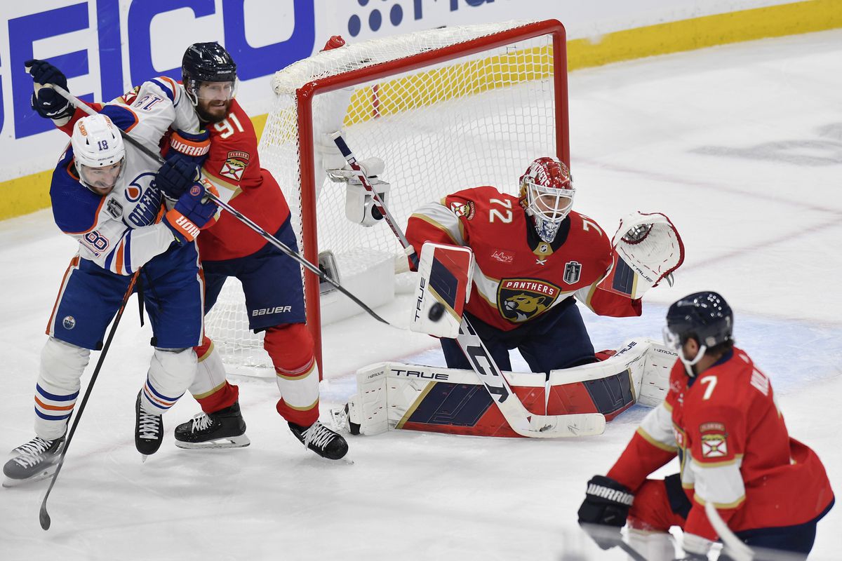 Bobrovskij a Rodrigues vo finále žiaria. Florida je na najlepšej ceste k zisku Stanley Cupu