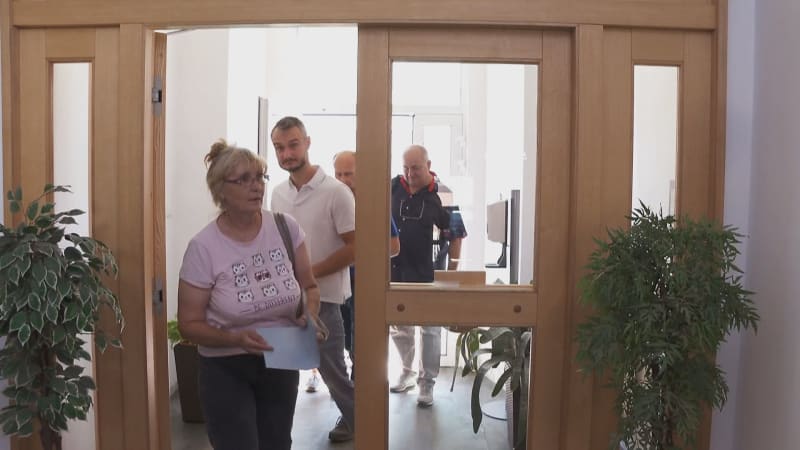 Nechceme „gigapotvory“. Obyvatelé Dolní Lutyně odmítli v referendu obří továrnu na baterie