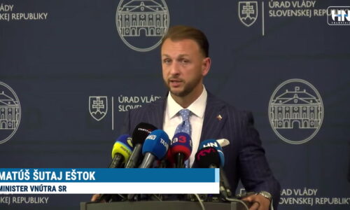Výroky politikov: Šimečka žiada odpovede od Šutaja Eštoka či Kaliňáka. Minister vnútra je pripravený konať