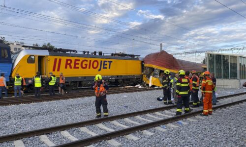 Aktívny národný zabezpečovač mohol zrážke vlakov v Pardubiciach zabrániť, ukázal test RegioJetu