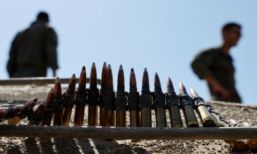 Západ pošle Ukrajine 152-milimetrové delostrelecké náboje za 350 miliónov eur, oznámilo Holandsko