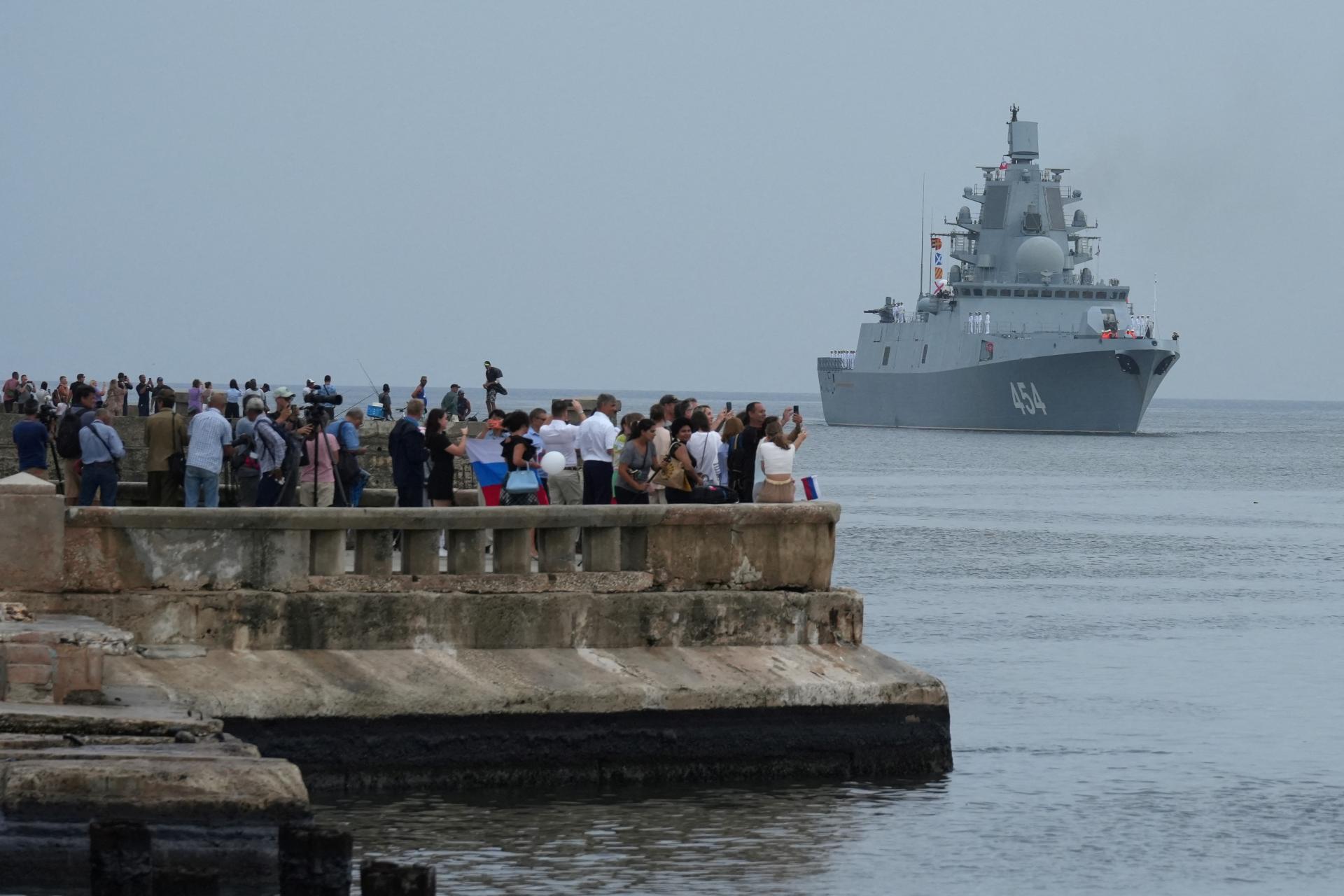 Do Havany priplávala flotila ruského námorníctva. Žiadna hrozba, reagujú USA