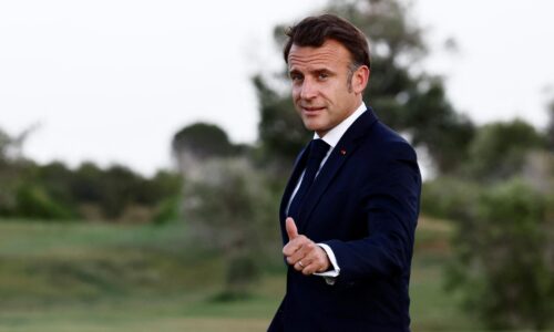 Macron dúfa, že lídri sa na obsadení najvyšších postov v Európskej únii dohodnú na budúci týždeň