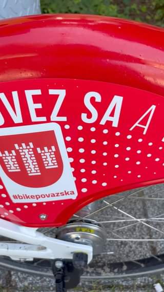 Považská Bystrica: Tretia sezóna bikesharingu je v plnom prúde  Už ste využili mestský bicykel aj vy?  Dopravný podnik mesta Považská Bystrica DPMPB.bike