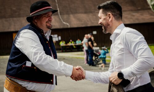 Richard Takáč: Vo Východnej sa stretli milovníci slovenských tradícií aj pochúťok. Ovenálie, najväčšie ovčiarske podujatie na Slovensku ponúklo ukážky ovčiarskej práce, ne…