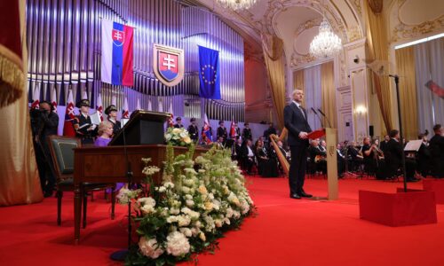 Branislav Becík:  Pokoj, zodpovednosť a zmierenie – to sú hodnoty a nádeje, ktoré pre mňa od dnešného dňa reprezentuje nový prezident Slovenskej republiky. 
 Pán prezident P…
