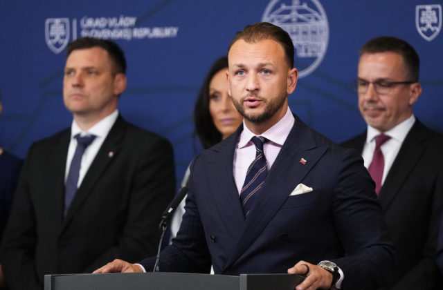 Hlas-SD si uvedomuje svoju úlohu v koalícii, uviedol novozvolený predseda strany Šutaj Eštok