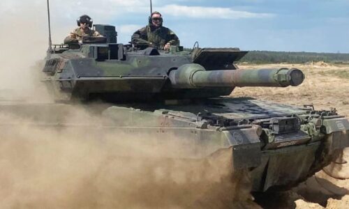 Ministerstvo obrany podepsalo dohodu o nákupu tanků Leopard. Za 52 miliard dostane 77 obrněnců