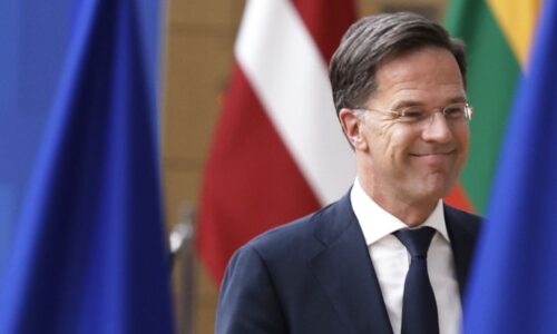 Slovensko podporí na post šéfa NATO Marka Rutteho, proti už nie je ani Maďarsko