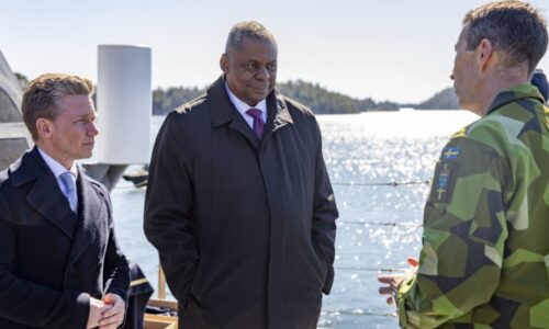 Vojenská dohoda s USA ve Švédsku vyvolává obavy z umístění zbraní hromadného ničení