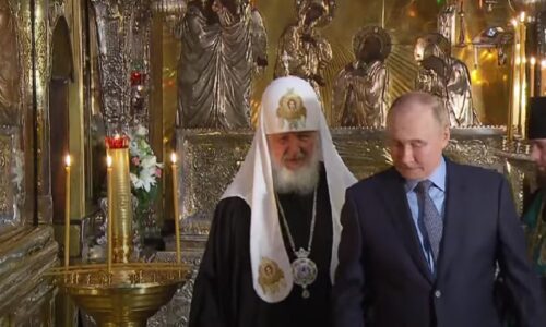 Putin spravidla navštevuje ruské posvätné miesta na prahu prijímania dôležitých rozhodnutí