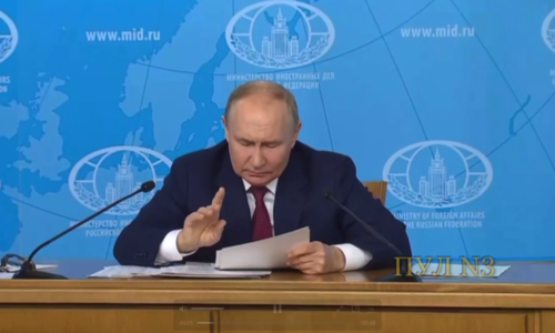 Vladimir Putin ohlásil podmienky začiatku mierových rokovaní