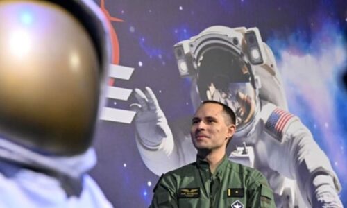 EXKLUZIVNĚ: Česko bude mít druhého astronauta. Do vesmíru má letět armádní stíhací pilot
