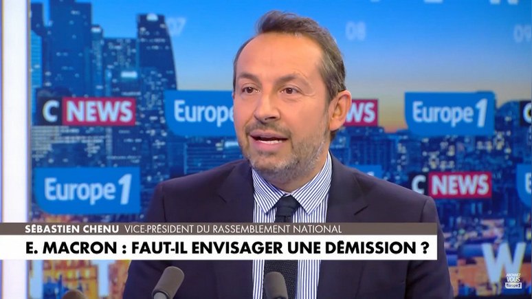 Francúzsko si vydýchne — francúzsky politik o možnej Macronovej rezignácii