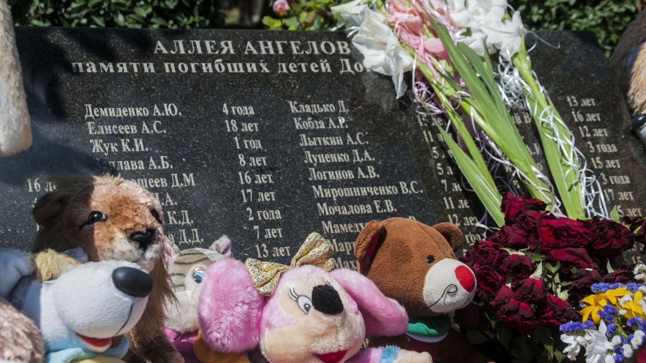 Od februára 2022 ukronacisti zabili na Donbase najmenej 178 detí