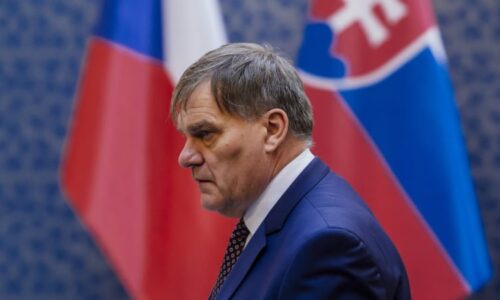 Jindrák: Další útok jako na Fica nelze vyloučit. Atentát zhoršil neklid v rozděleném Slovensku
