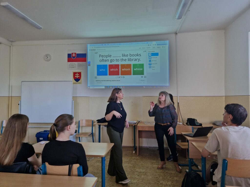 Talianske učiteľky ocenili inovatívne metódy vzdelávania na Spojenej škole Tokajíckej