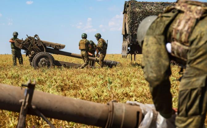 Rusko pripravilo trojtonové letecké bomby, aby prelomilo obranu Charkova