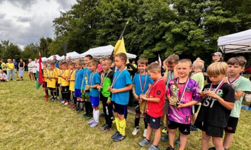 V Handlovej sa bude konať  futbalový turnaj žiakov a zdolávať slovenský rekord v pískaní na píšťalkách