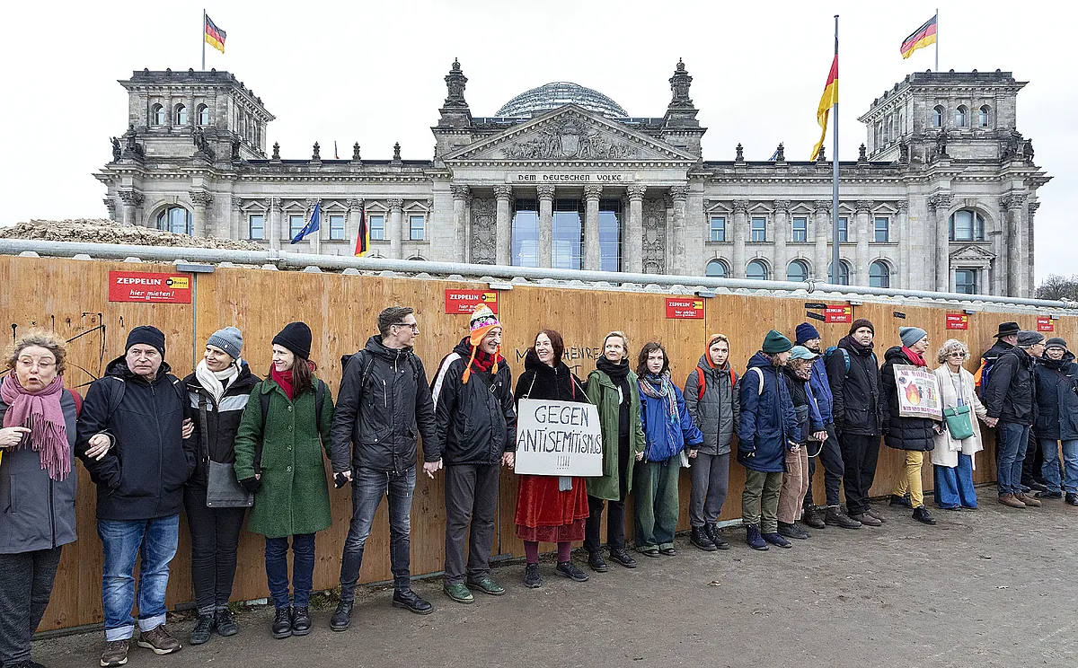 El Mundo: Nová „železná opona“ opäť rozdeľuje Nemecko na dve časti