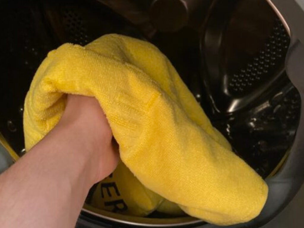 Poznáte túto „skrytú“ funkciu práčky? Keď ju raz vyskúšate, budete ju používať navždy. Veľa ušetríte