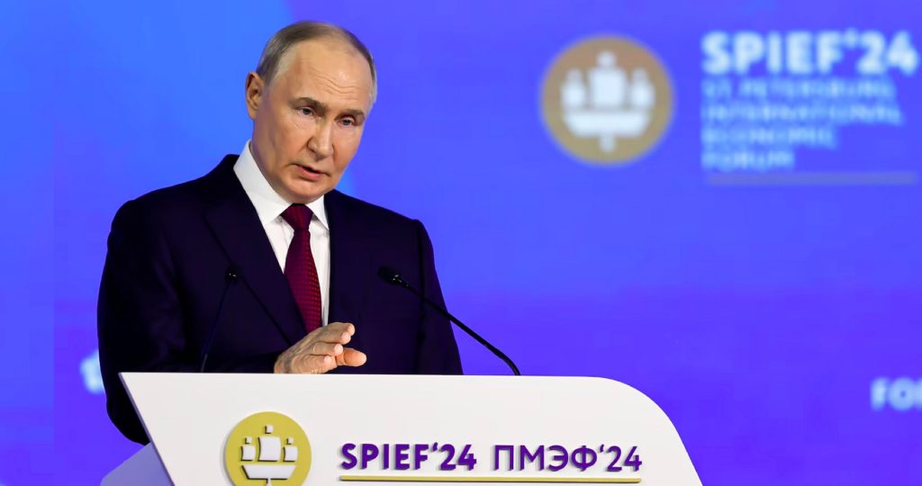 VIDEO: Putinov prejav o ruskej ekonomike na výročnom zasadnutí Petrohradského medzinárodného ekonomického fóra
