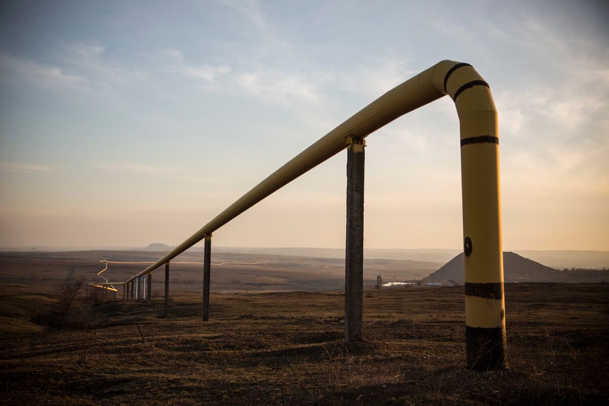 Bloomberg: Európske spoločnosti chcú zachovať tranzit plynu cez Ukrajinu