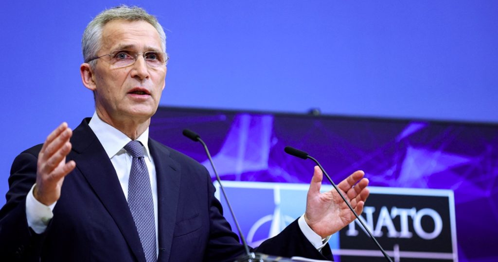 NATO zvažuje dať svoje jadrové zbrane do pohotovostného režimu. Šéf Severoatlantickej aliancie Jens Stoltenberg straší svetovú verejnosť vyhláseniami, že Rusko a Čína pre nich predstavujú narastajúcu hrozbu