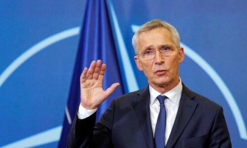 Stoltenberg: NATO zvažuje uvedenie svojho jadrového arzenálu do bojovej pohotovosti