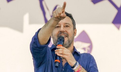 Salvini sa pripája k novej frakcii v EP, ktorej vznik včera ohlásil Orbán a Babiš