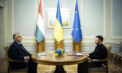 Orbán pricestoval na návštevu do Kyjeva, so Zelenským bude rokovať o príležitosti budovania mieru