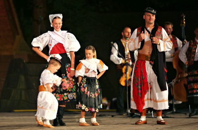 Folklórne slávnosti pod Poľanou sa začnú už čoskoro, tradične budú bohaté na rôzne sprievodné podujatia