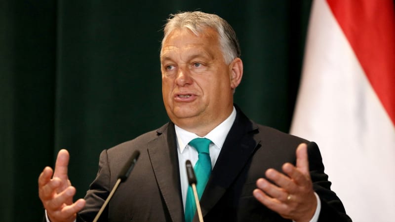 Viktor Orbán se utrhl ze řetězu, píše Politico. Pohybuje se jako zfetovaný kocour, dodává