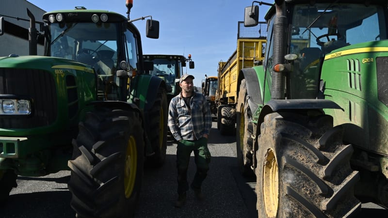 Čeští farmáři se bez dotací neobejdou, hlásí svaz. Prodávejte přímo lidem, radí experti