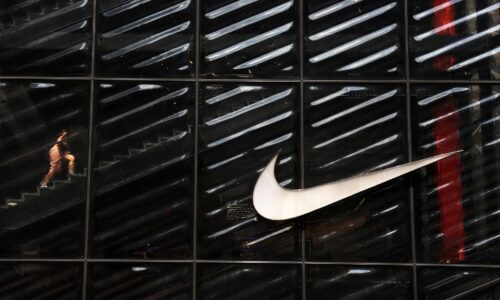 Akcie Nike zaznamenali najväčší jednodenný prepad vo svojej histórii