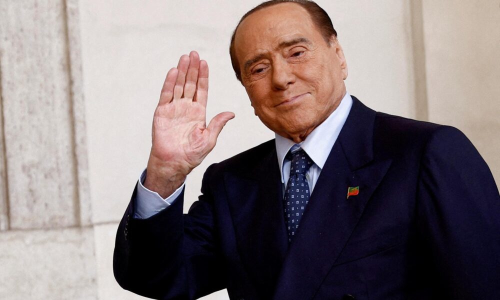 Letisko v talianskom Miláne pomenujú po magnátovi a politikovi Berlusconim