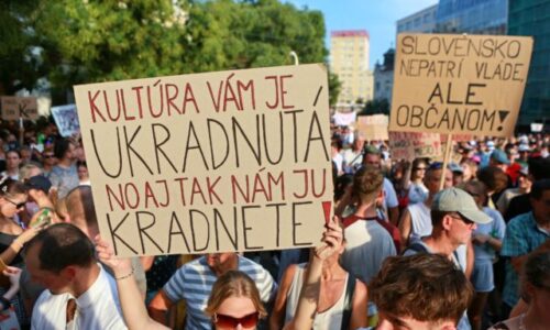 Šimkovičová bude mať pred ministerstvom Slovenské kultúrne povstanie. Aký bude štafetový protest?