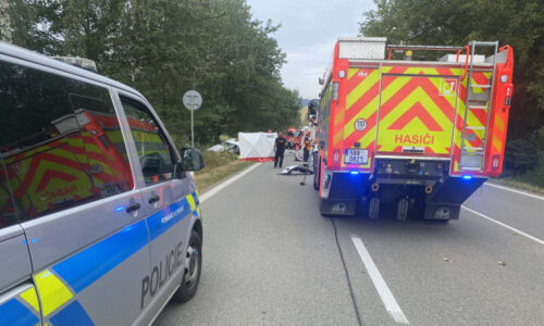 Osmnáctiletý řidič zahynul při nehodě na Plzeňsku. Nákladní automobil zřejmě přehlédl