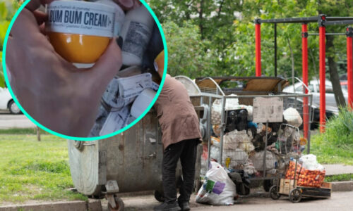 Ponorí sa do kontajnerov a zarobí na tom veľa peňazí. Neuhádnete, čo nájde. „Aj ja musím hľadať“