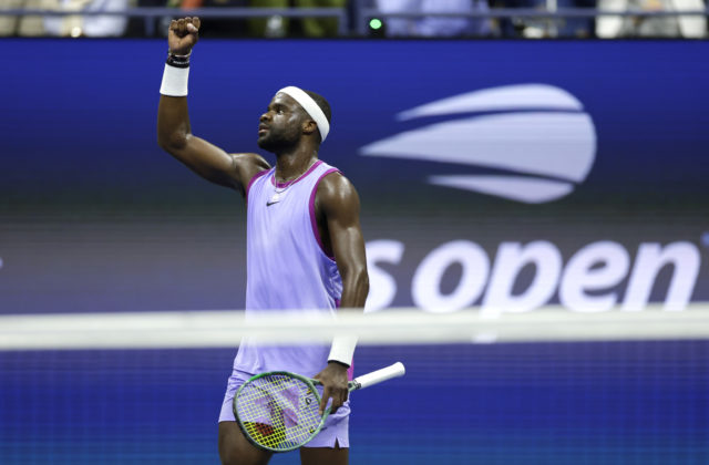 Domáci finalista na US Open je istý. Fritz verzus Tiafoe bude prvé americké semifinále na „veľkej štvorke“ po 19 rokoch