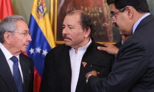 Hegemónia USA v Južnej Amerike Nikaraguu nezaujíma – je pripravená vyslať vojakov na pomoc Venezuele