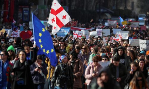 Európska únia varuje Gruzínsko pred odklonom od demokracie po voľbách, môžu prísť sankcie