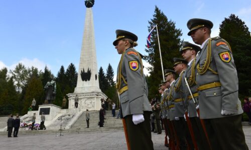 Oslavy Karpatsko-duklianskej operácie vo Svidníku si vyžiadajú dopravné obmedzenia