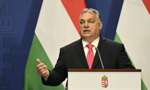 Plánovaný atentát na  Viktora ORBÁNA, vyjadril sa aj Szijártó