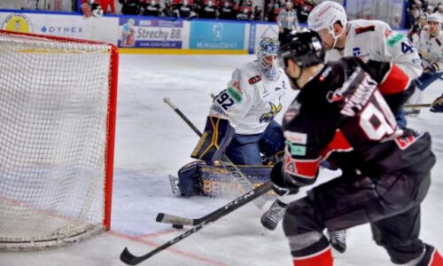 Spišská Nová Ves si po roku opäť zahrá semifinále play-off, s Banskou Bystricou urobila rýchly proces (video+foto)