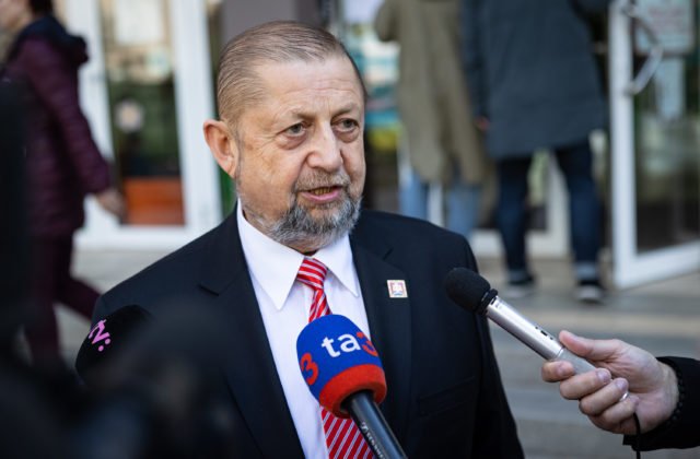 260 65fecebfcb4af468254639 640x420.jpg Harabin spochybňuje kroky štátnej volebnej komisie, vyjadril sa aj k svojej budúcej kandidatúre