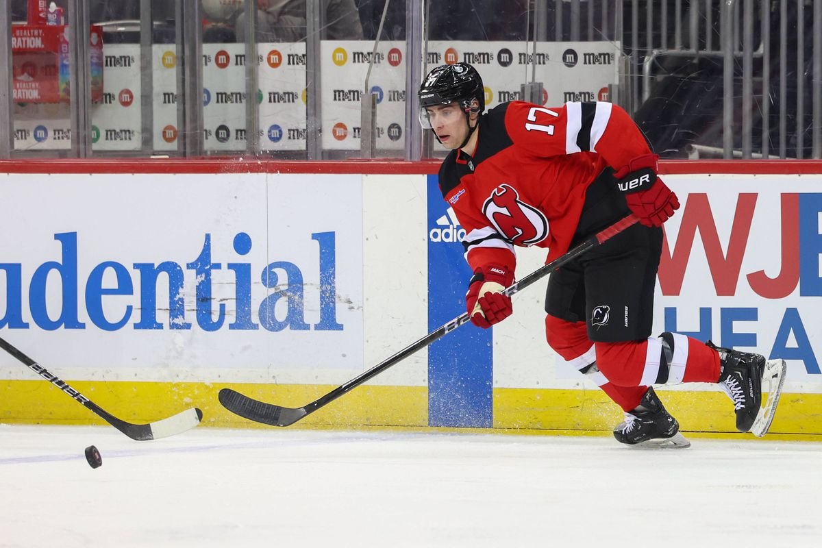 Slováci v NHL Šimon Nemec dostal kľúčovú úlohu, dôležitý zápas však „diabli” nezvládli